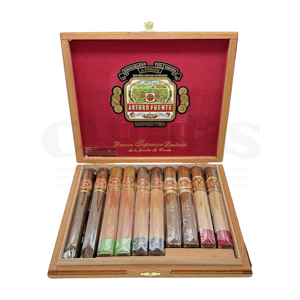 Arturo Fuente Holiday Collection Extra Special Reserve 2024 Open Box