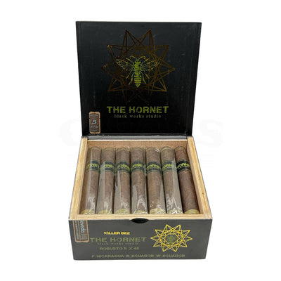 BWS The Hornet Robusto Open Box