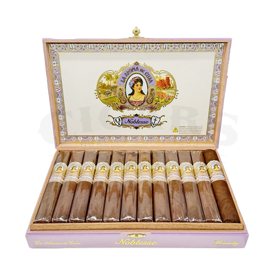 La Aroma de Cuba Noblesse Monarchy Toro Grande Open Box