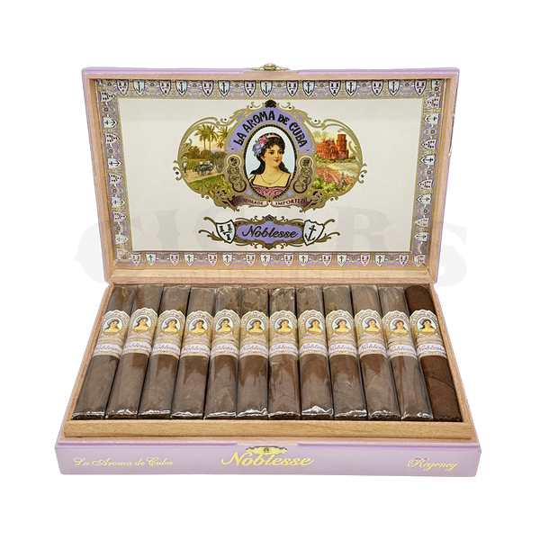 La Aroma de Cuba Noblesse Regency Robusto Open Box