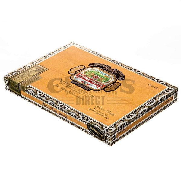 Arturo Fuente Gran Reserva Queen B Sungrown Box Closed