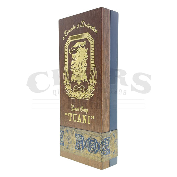 Drew Estate Undercrown 10 Tuani Closed Coffin Side view