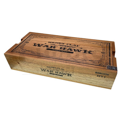 Henry Clay War Hawk Robusto Box Closed